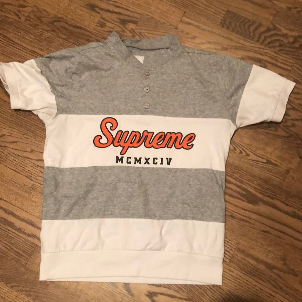 Supreme brand shirt